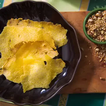 Telha de polenta crocante