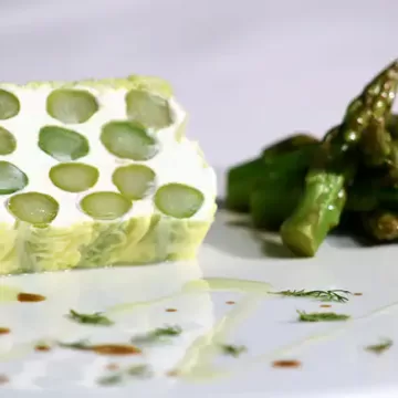 Terrine de aspargos e queijo de cabra