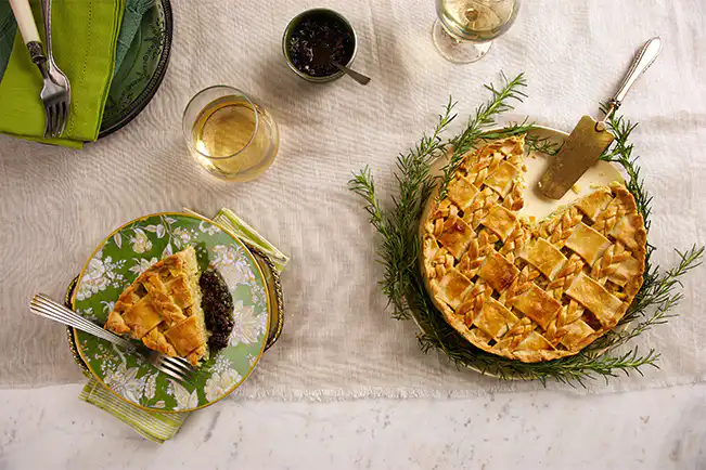Torta de bacalhau com tapenade