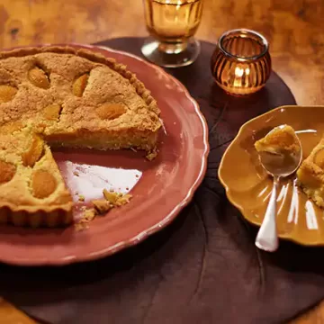 Torta de pêssego com amêndoas