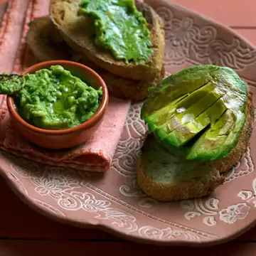 Tostadas de avocado