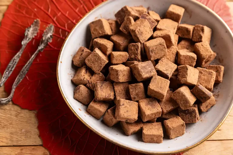Receita de Trufinhas de chocolate com laranja e canela