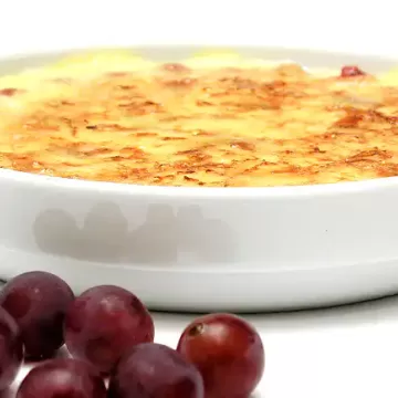 Uvas gratinadas