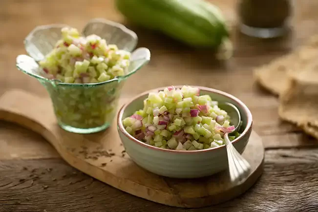 Receita de Vinagrete de chuchu com cominho