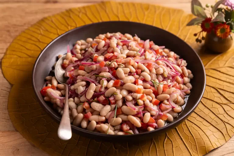 Receita de Vinagrete de feijão-branco com alecrim