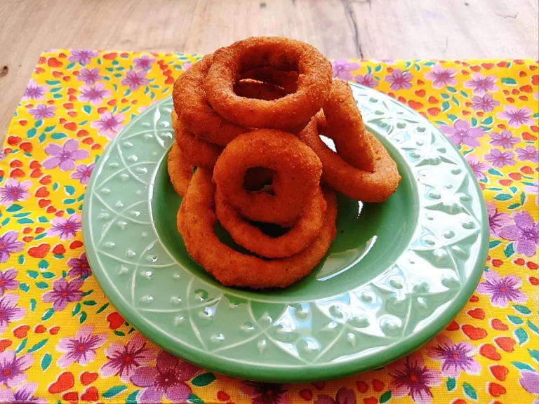 Receita de Anel de cebola empanado