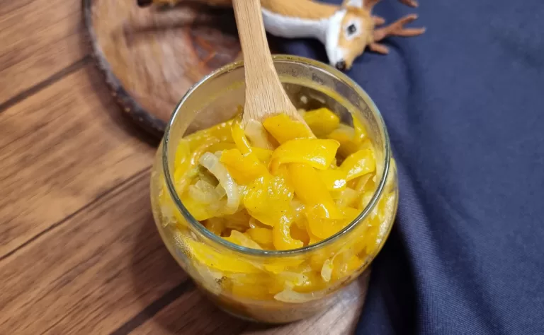 Receita de Antepasto de pimentão fácil