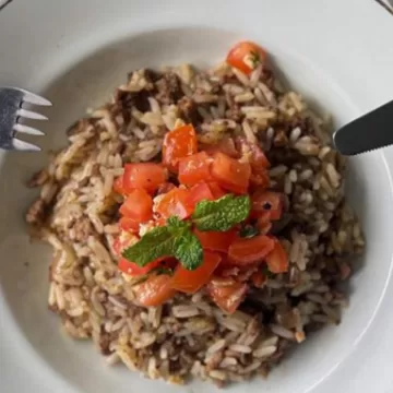 Arroz árabe com especiarias