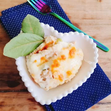 Arroz de forno cremoso com atum