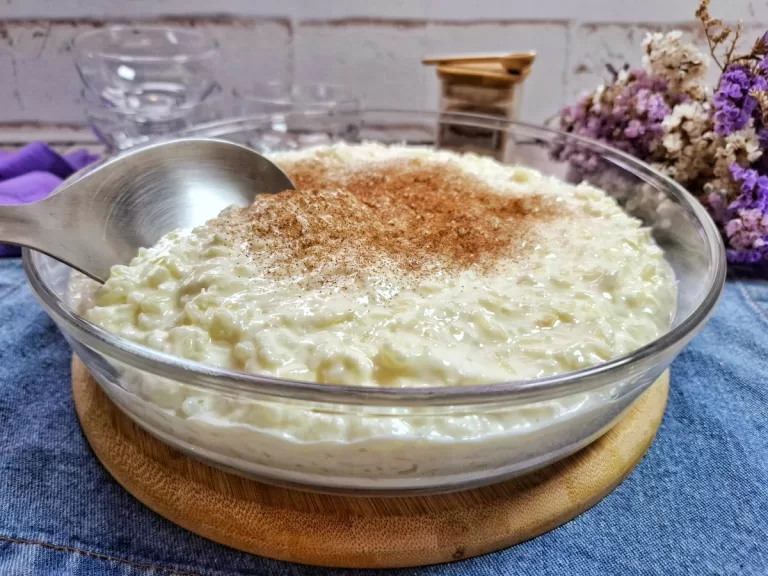 Receita de Arroz-doce cremoso com coco