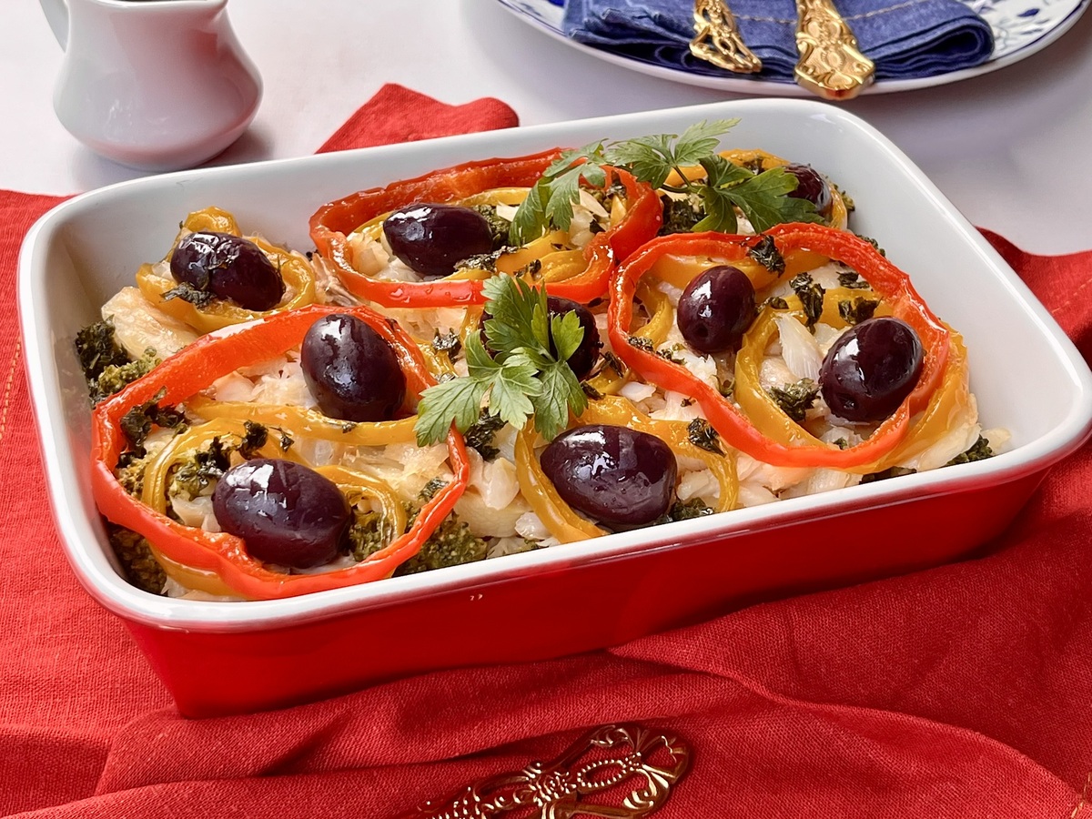 Bacalhau com batatas e brócolis