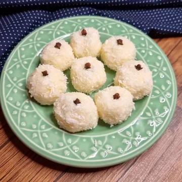 Beijinho de coco low carb