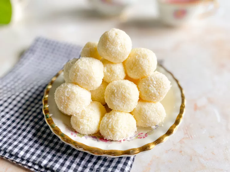 Receita de Beijinho simples