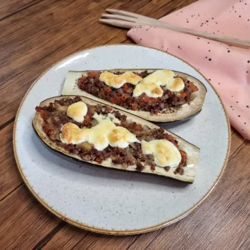 Berinjela recheada low carb
