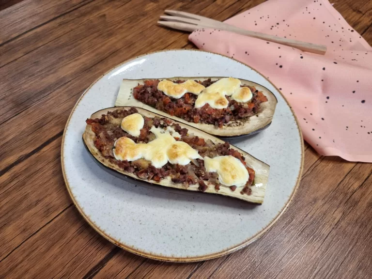 Receita de Berinjela recheada low carb