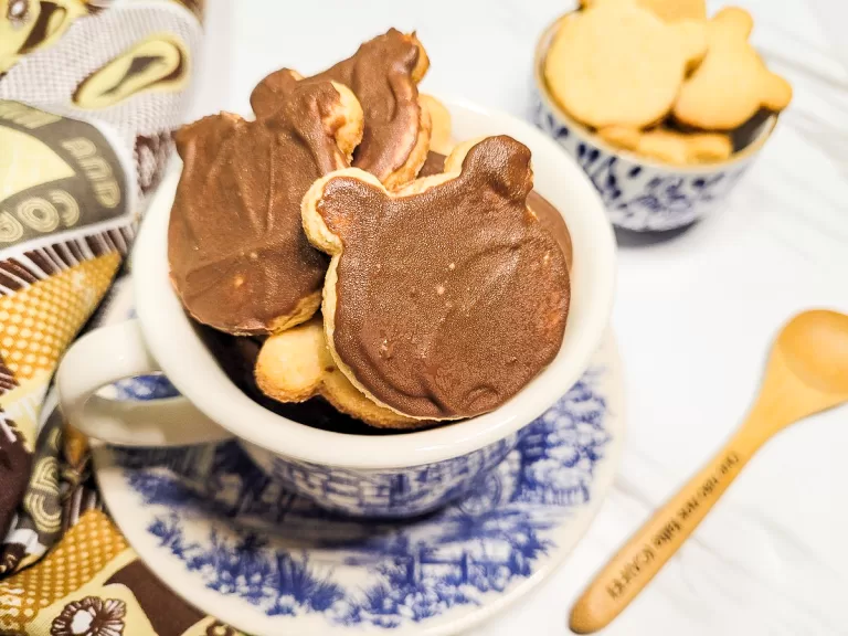 Receita de Biscoito amanteigado com amêndoas