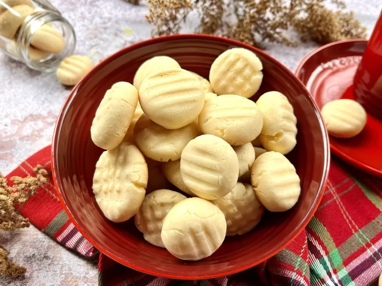 Receita de Biscoito de maizena com leite em pó