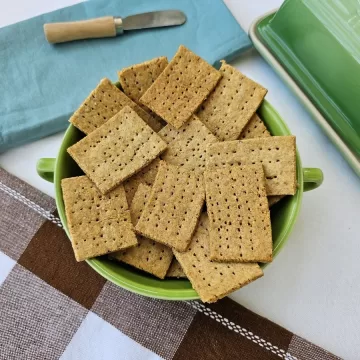 Biscoito integral salgado