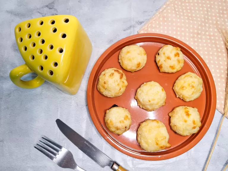 Receita de Bolinho de arroz com batata