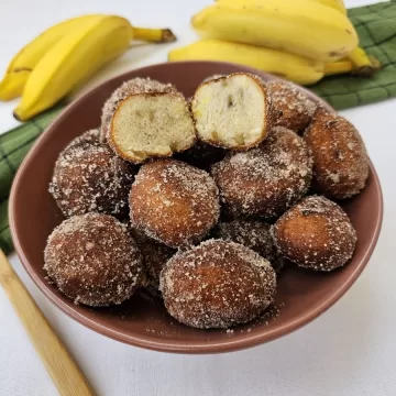 Bolinho de banana frito
