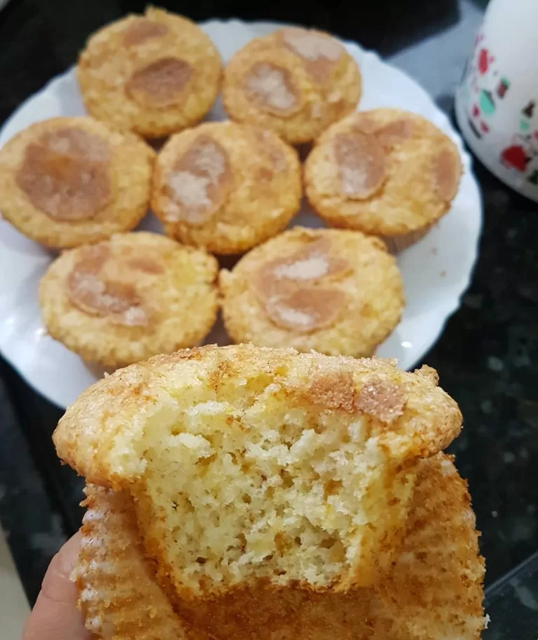 Receita de Bolinho de chuva assado