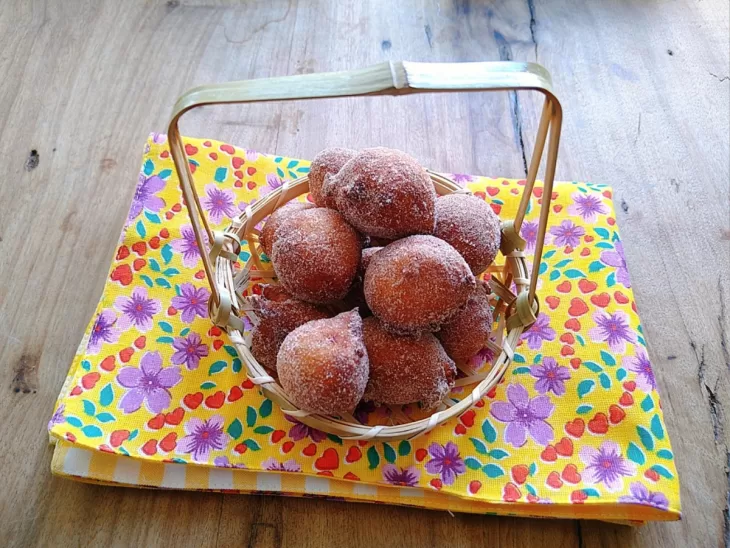 Receita de Bolinho de chuva com banana