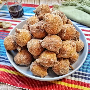 Bolinho de chuva simples e rápido