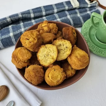 Bolinho de fubá frito