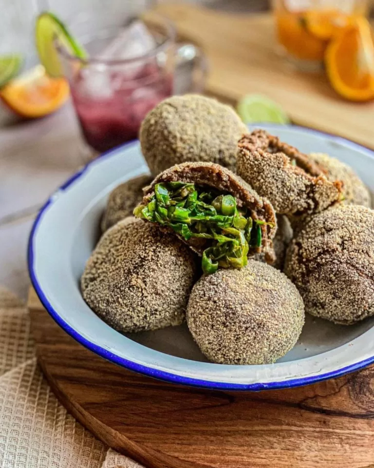 Receita de Bolinho vegano de feijoada