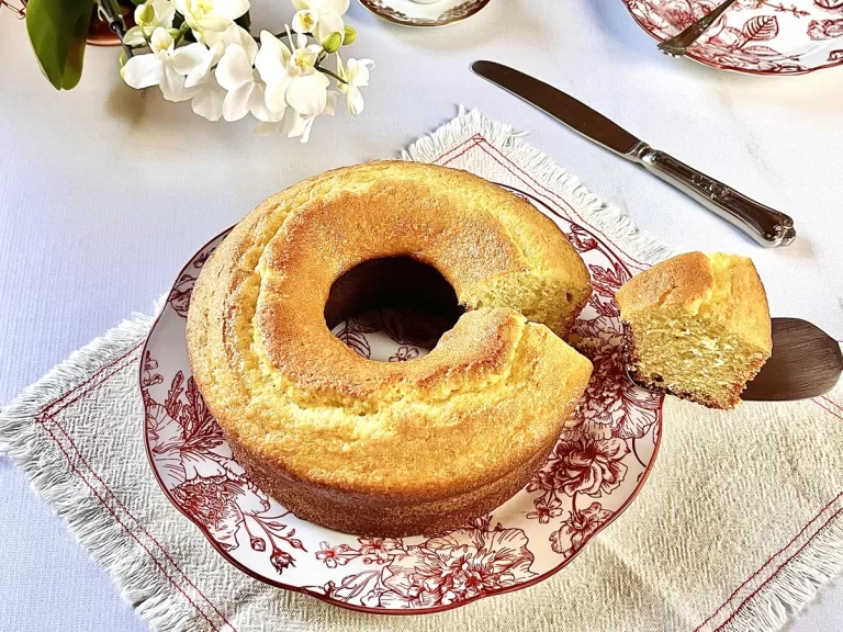 Receita de Bolo branco simples