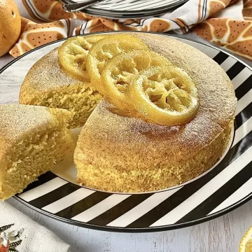 Bolo chiffon de laranja