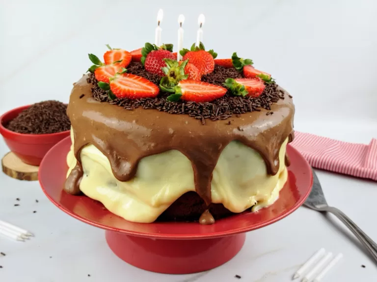 Receita de Bolo de aniversário fácil