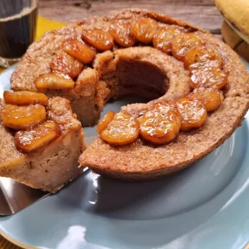 Bolo de banana com aveia simples