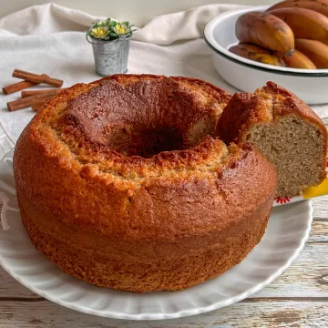 Bolo de banana simples