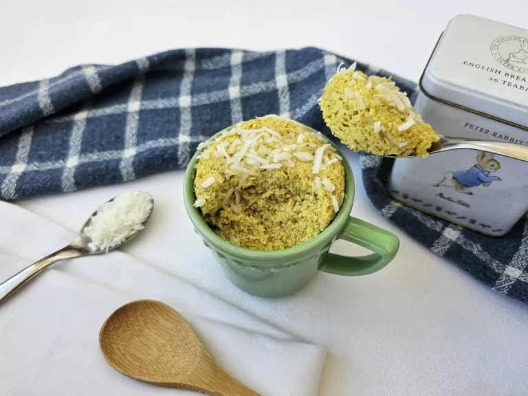 Receita de Bolo de caneca de coco fit