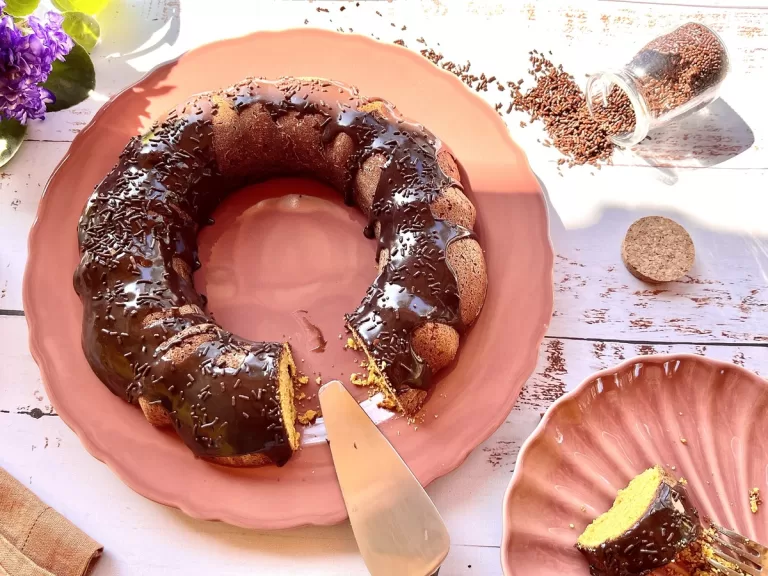 Receita de Bolo de cenoura low carb e sem lactose
