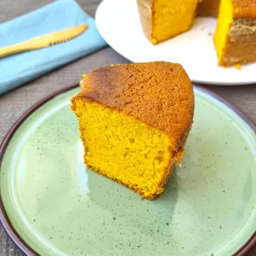 Bolo de cenoura simples