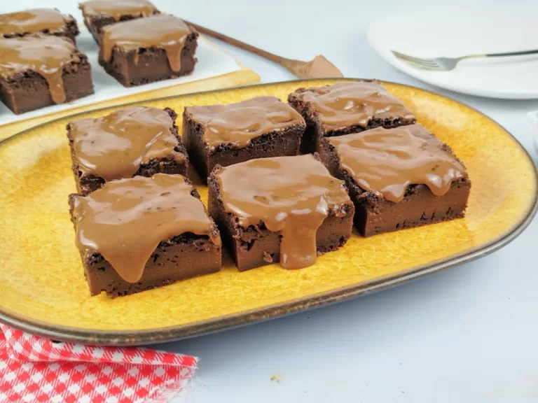 Receita de Bolo de chocolate cremoso