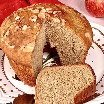 Bolo de maçã sem glúten e sem lactose