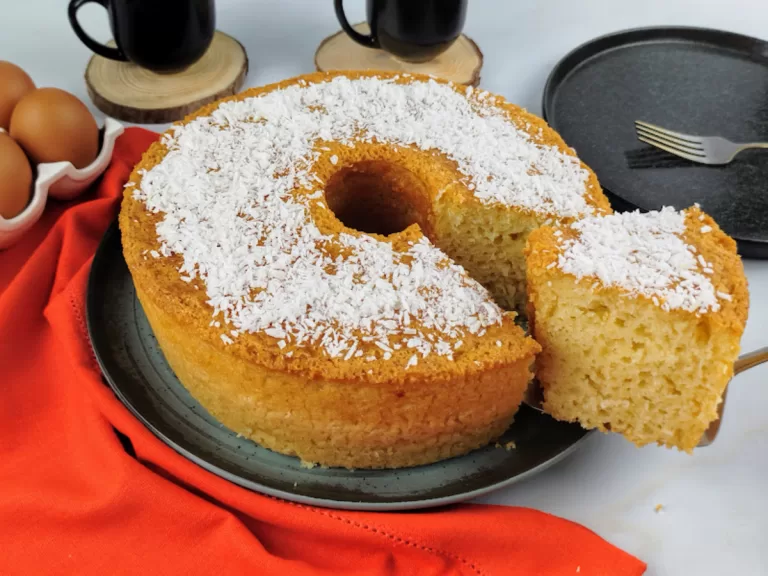 Receita de Bolo de mandioca simples e rápido