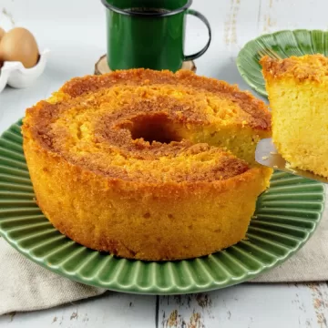 Bolo de milho de lata simples