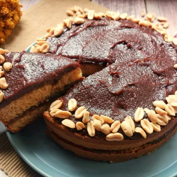Bolo de pasta de amendoim