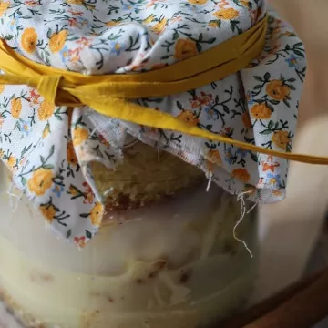 Bolo de pote com leite condensado