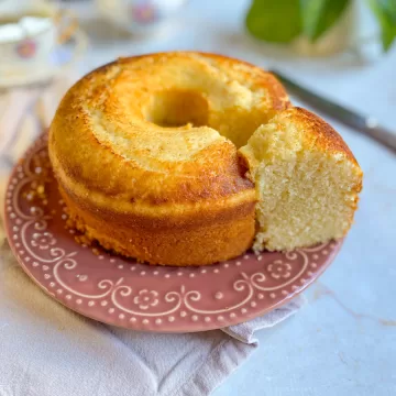 Bolo de trigo fácil e rápido