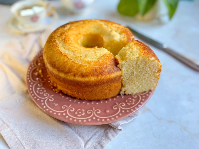 Receita de Bolo de trigo fácil e rápido
