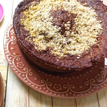 Bolo integral de banana com castanhas
