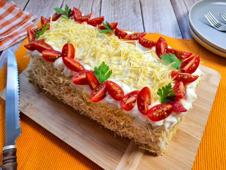 Receita de Bolo salgado de atum