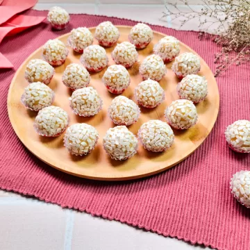 Brigadeiro branco com chocolate branco
