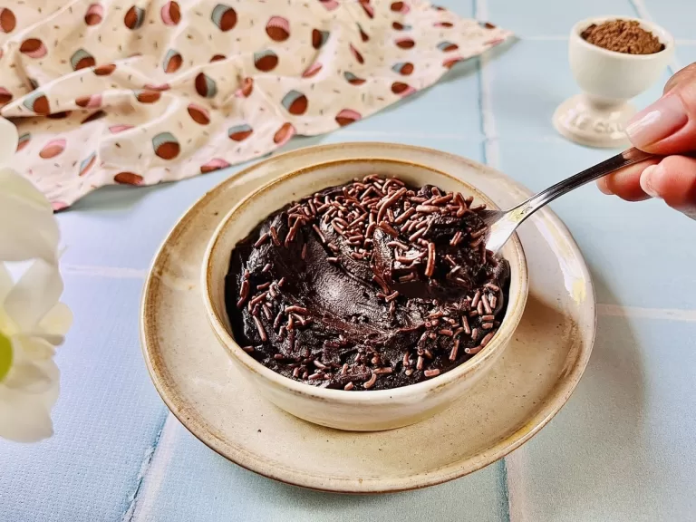 Receita de Brigadeiro sem leite condensado com leite em pó