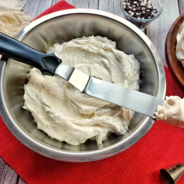 Buttercream suíço